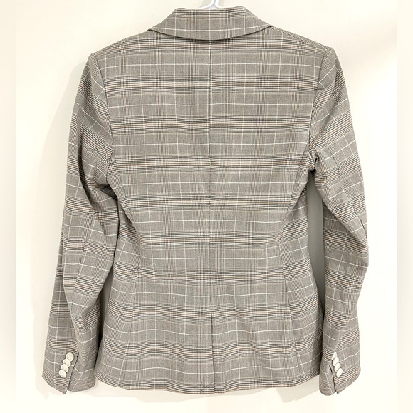 H&M Blazer - Picture 2 of 3